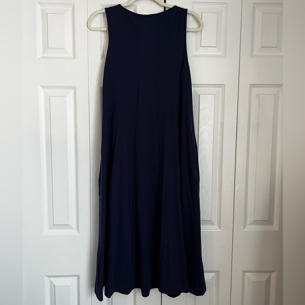 Blue Halter Sleeveless Maxi Dress for Cocktail Nights - Picture 2 of 5